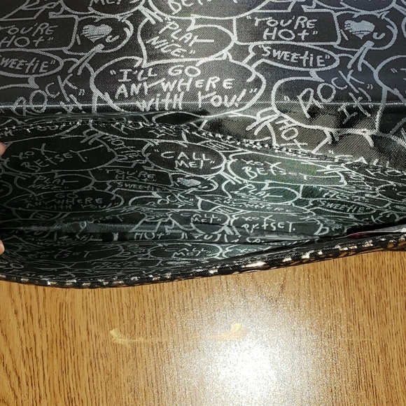 Betsy Johnson Gold & Black Leopard Purse - Picture 6 of 8